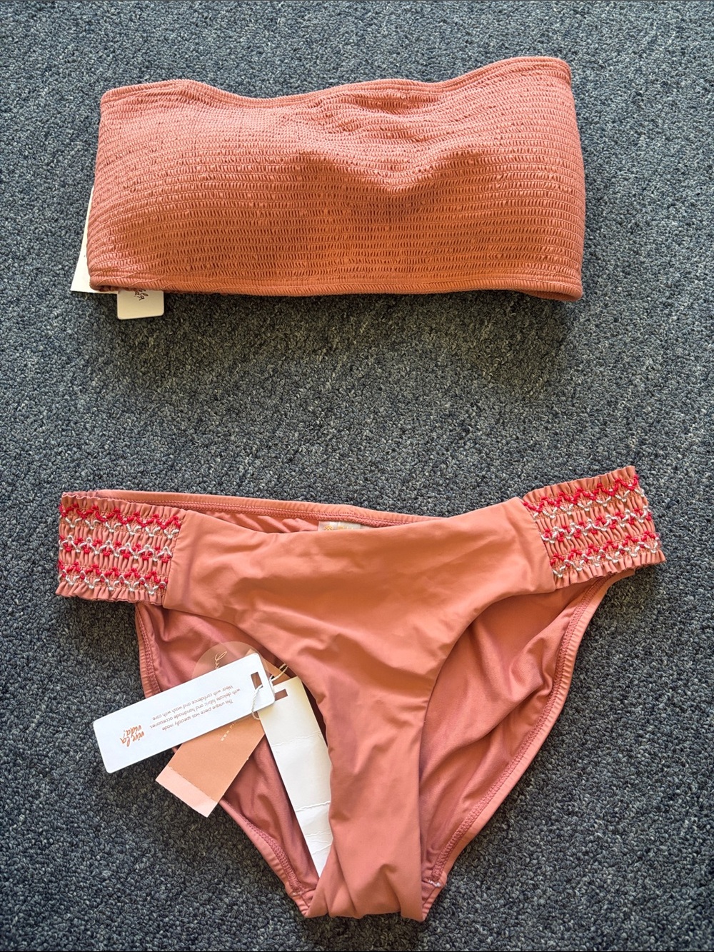 NWT PQ ruffle bandeau top with full band bottom, Size large